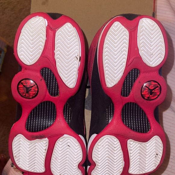 Air Jordan 13 Retro Low GS 'Very Berry' - Picture 5 of 6